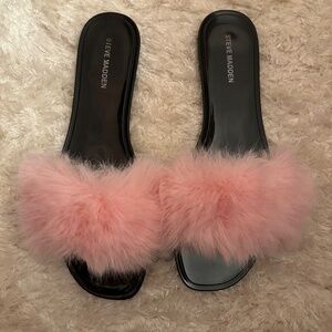 Steve Madden slides